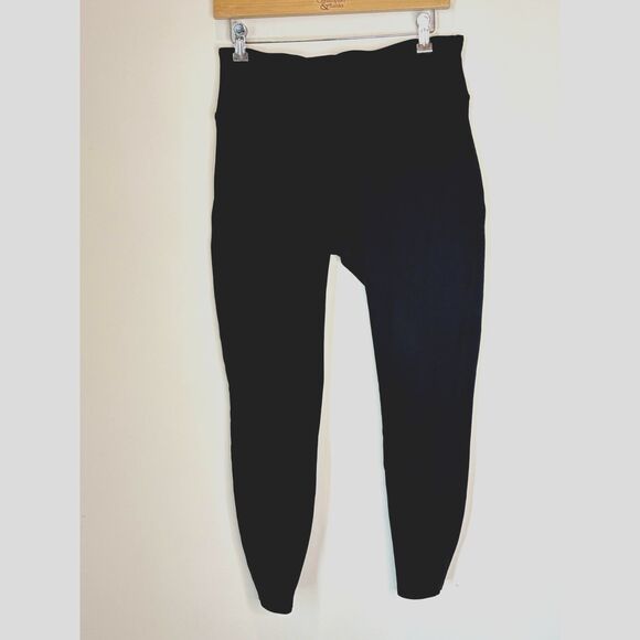 Spanx Women's Black Leggings Size Medium K21 - Picture 1 of 15